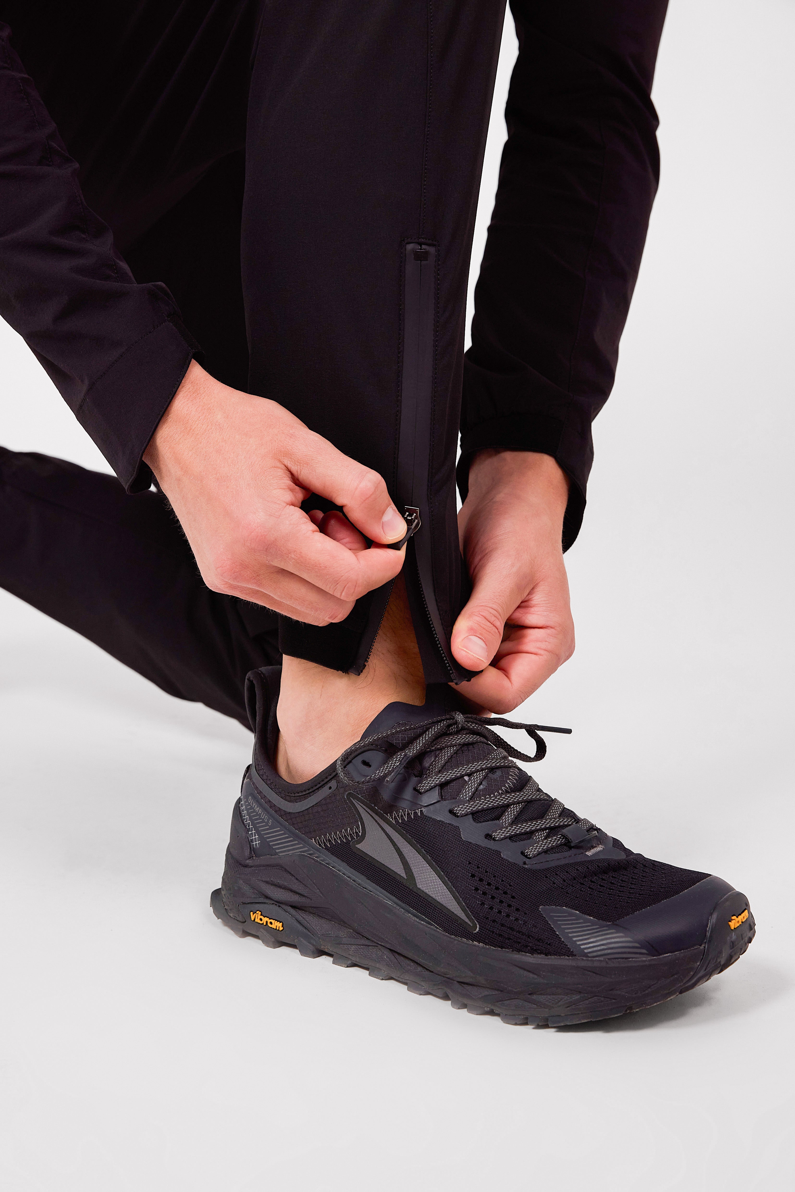 Shōri Tech Tracksuit Black