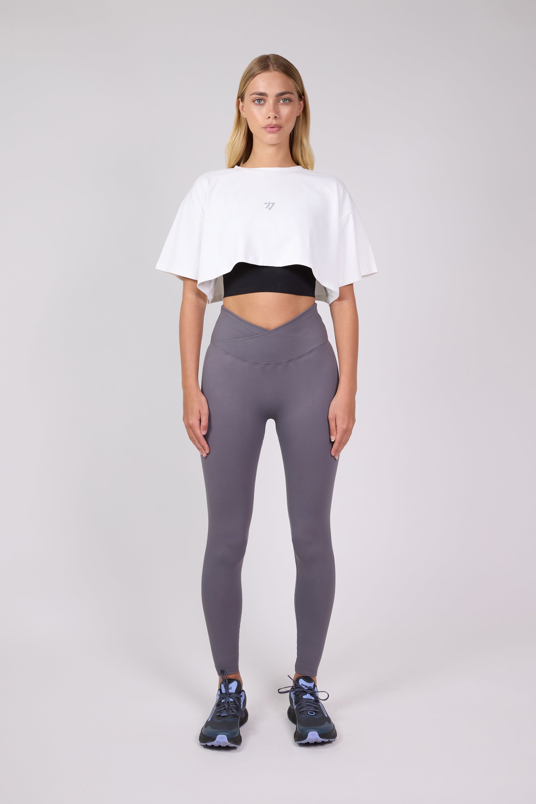 Raku Oversize Crop T-Shirt White